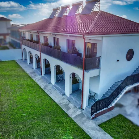Luna Guest house