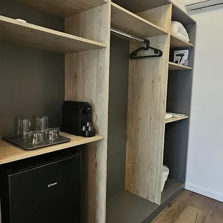 Luna Guest house