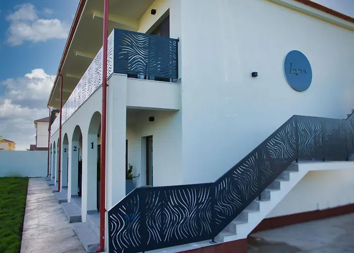 Luna 게스트하우스