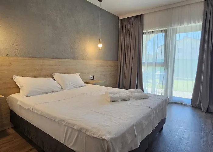 Luna 게스트하우스 4*